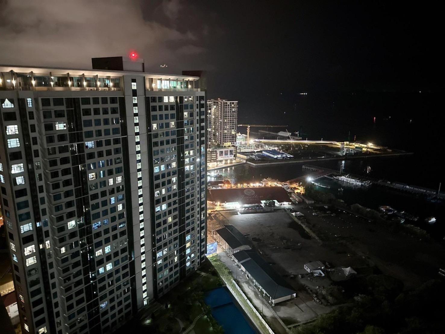Ferienwohnung Sunset View Jesselton Quay Near Jesselton Point Near Suria Sabah Near Gaya Street Kota Kinabalu Exterior foto